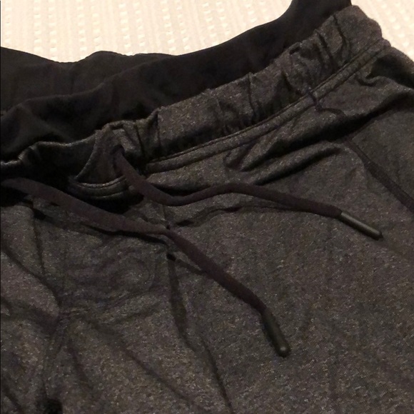 Lululemon On The Mat Pant - Picture 3 of 4